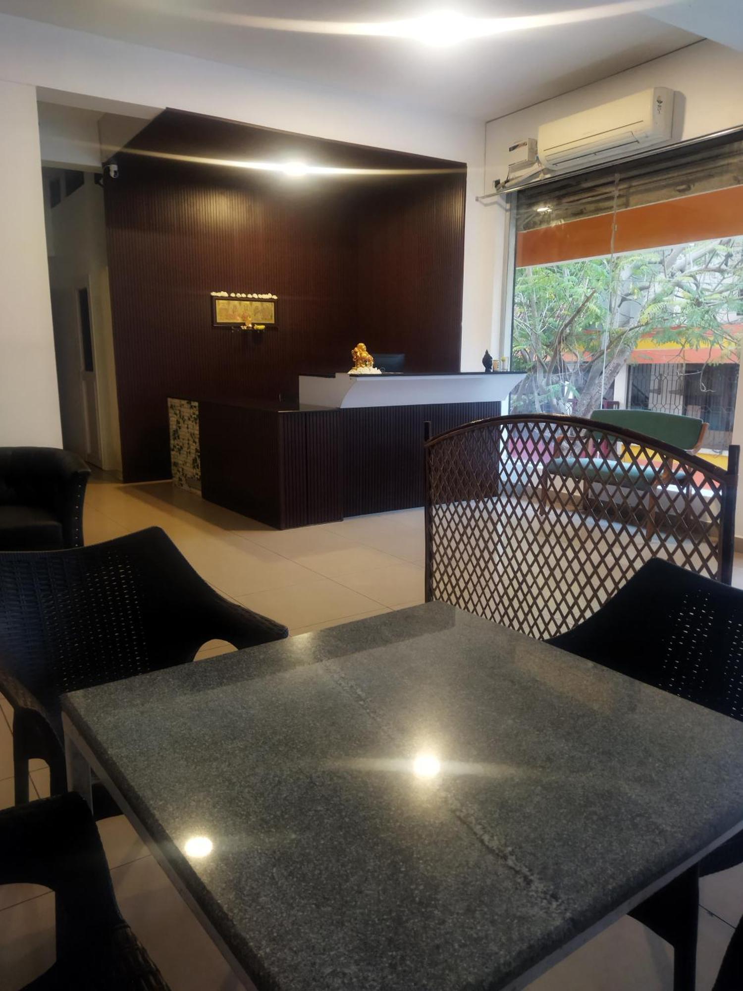 Chaplin Hotel 퐁디셰리 외부 사진