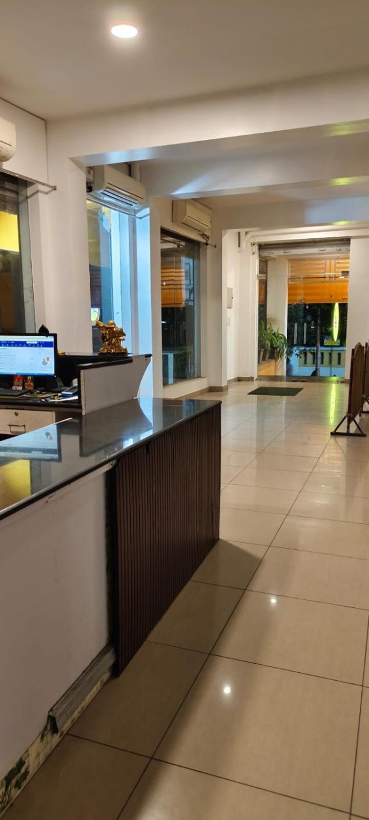 Chaplin Hotel 퐁디셰리 외부 사진